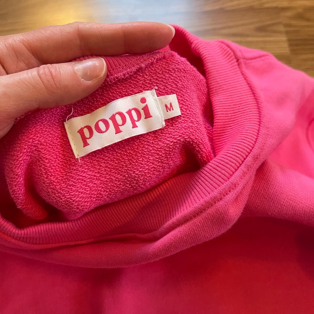NWOT Poppi Crewneck Sweatshirt in Bright Pink - Picture 3 of 5